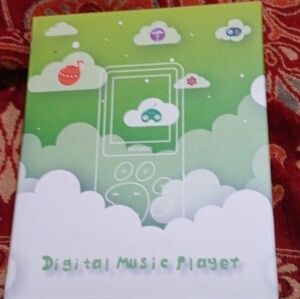 BNIB WIWOO MP3 PLAYER FOR KIDS